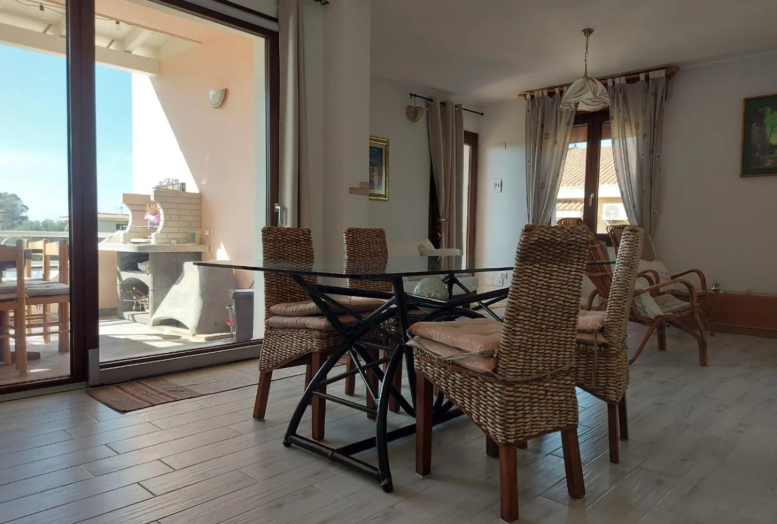 캐피타나 Casa Dea72 아파트